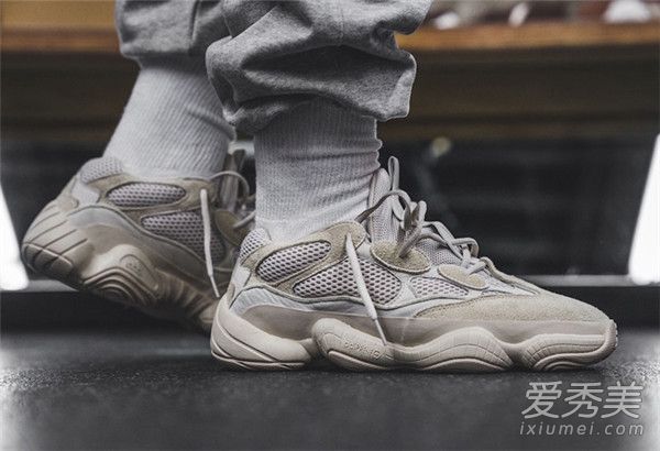 yeezy500的售价是多少