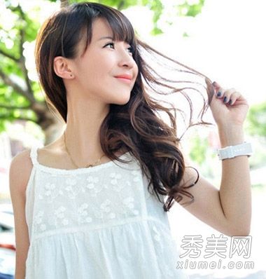 大脸MM瘦脸必须有9个韩国长卷发塑料V型脸