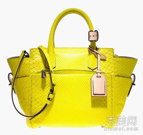 春夏情侣10个亮色包可供选择