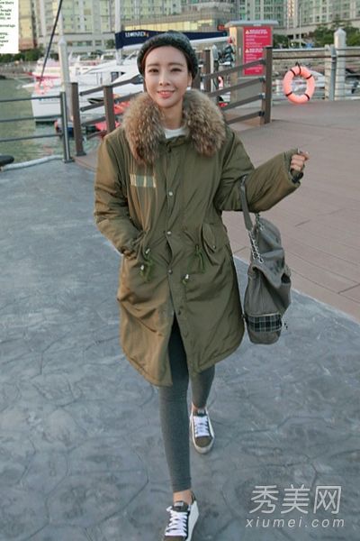 军用绿色棉袄和紧身裤让紧身保暖