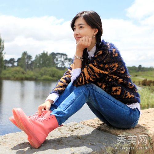 学习克劳迪娅毛衣+牛仔裤清新旅行礼服