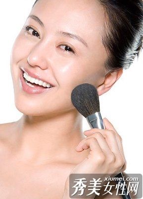 花妆变成“浮云”2分钟瞬间美丽