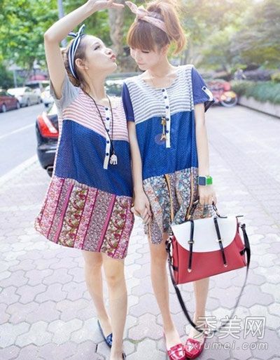 陶姐姐最好的朋友在街上有新的着装方式