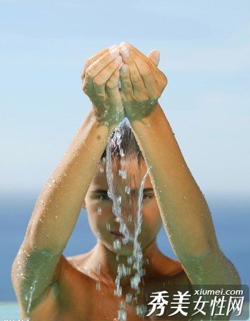 皮肤缺水吗?改变保湿策略