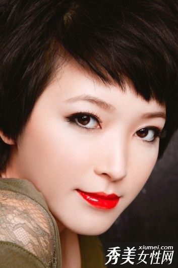 终极红唇升级性感派对只适合你。