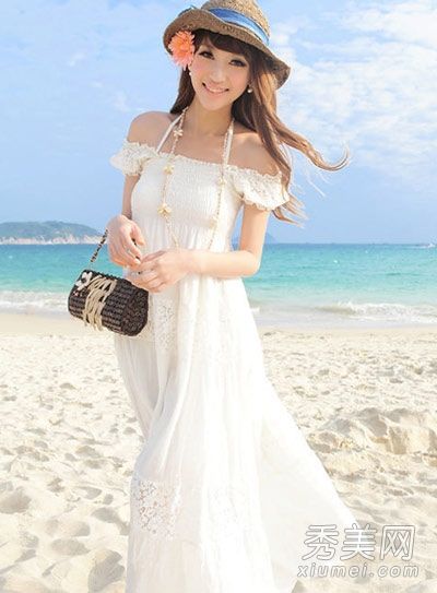 夏季露肩装比略微露肩的更性感