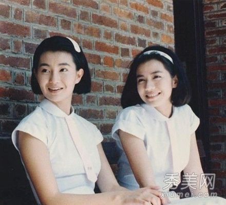 据透露,张可颐·钟楚红纯粹的老照片和新鲜的小发型让死者着迷。