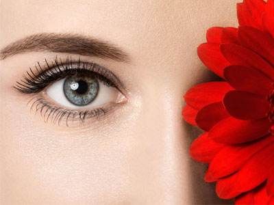 我可以双眼皮抽烟吗?