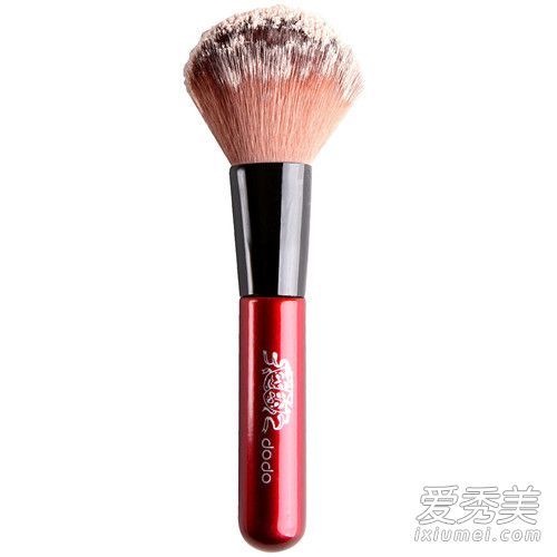 哪个品牌对脸红有好处?