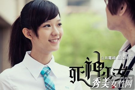 “死亡少女”流行时尚引领潮流发型