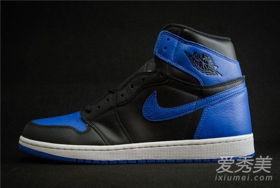 Aj1黑色蓝色和皇家蓝色