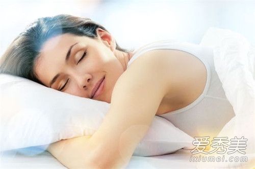 夏天适合油性皮肤的护肤品是什么?夏天如何护理油性皮肤