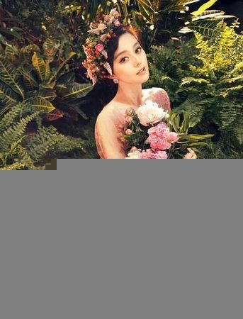 明星超模引领时尚花环发饰锦上添花
