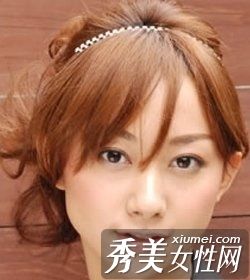 设置发梢,绽放优雅的女性魅力