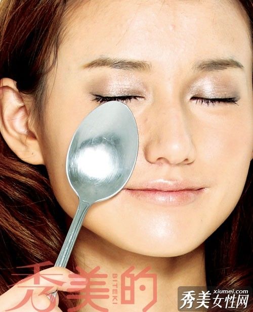 消除皱纹和紧绷面容的独特方法