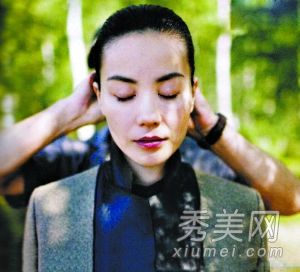 皇家妹妹变成劳里·刘晓庆·王菲在《刘海》中扮演嫩生