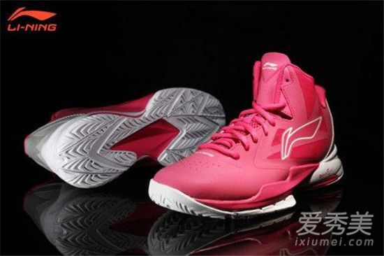 为什么李宁衰落为什么李宁衰落