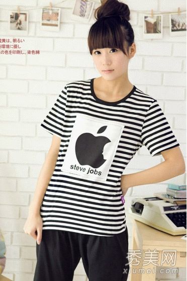 懒惰的人离开大厅时,七种家居服装是进入厨房所必需的。