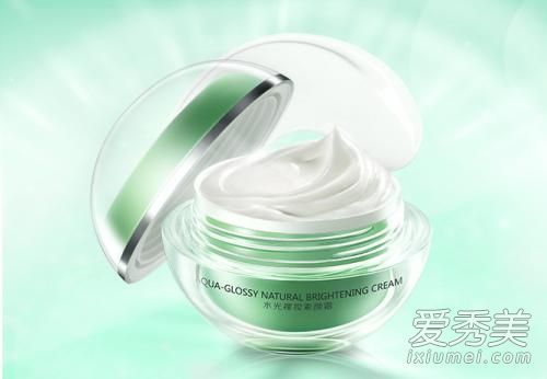 汉侯苏烟面霜好用吗?如何使用它