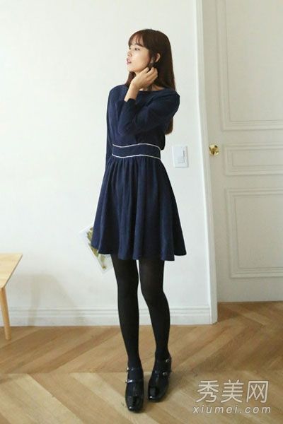 秋季浪漫长袖连衣裙优雅而柔软