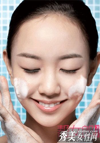 4招彻底清除黑头MM不再担心