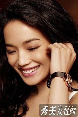 《非诚勿扰2》舒淇最喜欢的烟熏眼