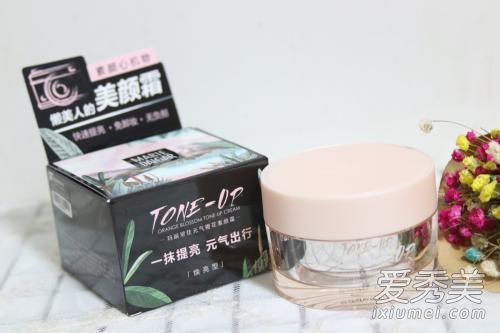 根据皮肤质量,玛丽代加面霜和自然堂面霜哪个更好