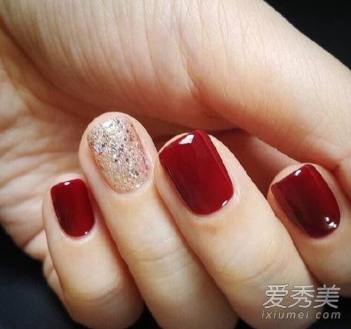 2017暖色美甲图片介绍
