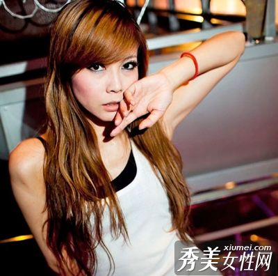 周末辣妹火花化妆夜总会嘉年华