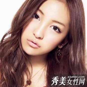 2011可爱女孩可爱甜美性感