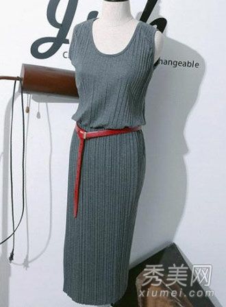 夏季必备的时尚单品、时尚夏装和大号盘子