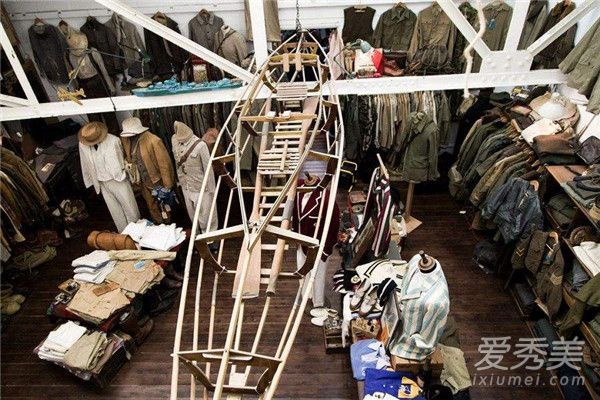 日本古董店是什么意思