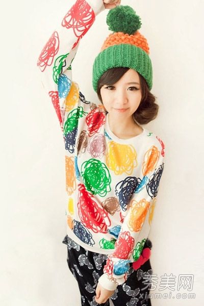 甜美毛衣秋装热卖短款多用途