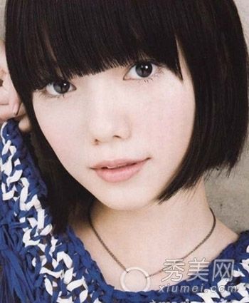 头发短短的日本年轻又衰老的女明星