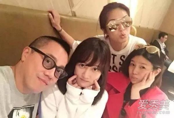 陈乔恩也换了发型?看看没有化妆的刘海,拿一面镜子。