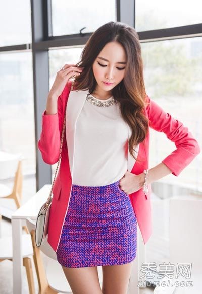 2012年秋季新款小套装气质靓丽