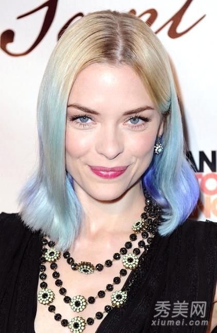 6位好莱坞女演员的发型PK应该尽早发布。