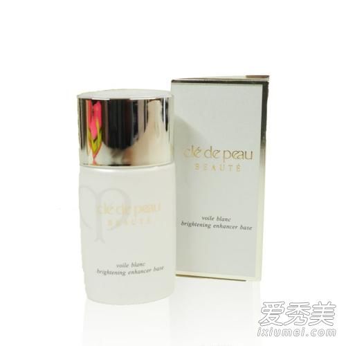 具有良好保湿效果的化妆水值得种植。