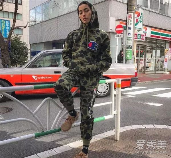 你能像这样玩一串帽衫吗?