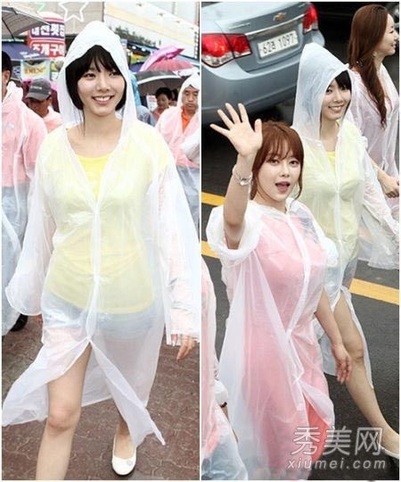 韩星展示雨季的多彩雨衣和雨鞋