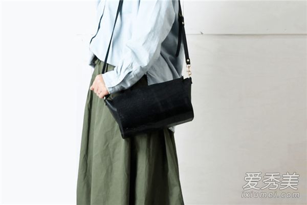 推荐五个大容量、完美设计感的小包