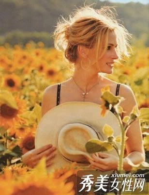 六个好莱坞女演员教你制作自己的面具