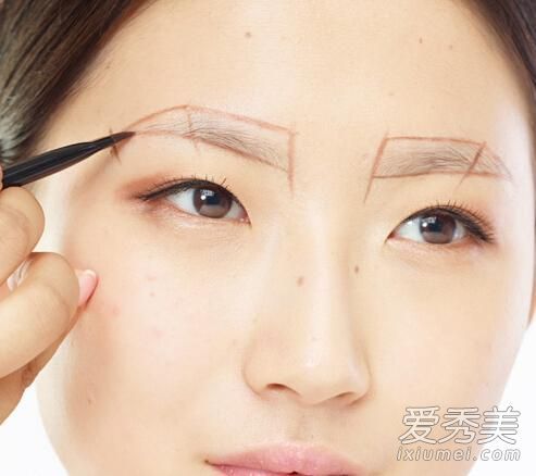 什么是塑造眉毛的蜂蜡?蜂蜡对塑造眉毛有什么害处