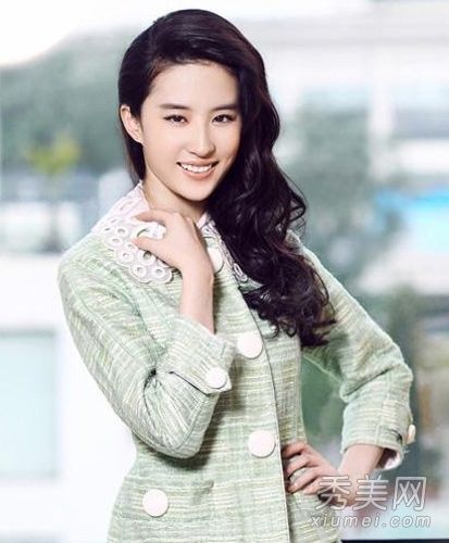 刘亦菲的玉女成为御姐迷人的长发气质升级