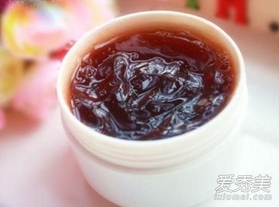 红酒面膜适合哪个年龄段的人每天可以做红酒面膜?