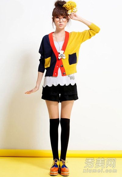 秋装新款漂亮衣服看起来时尚百搭非常修身