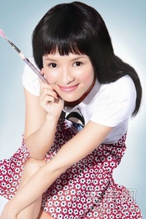 汤唯·刘诗诗以刘海和巨大的身躯领衔了无与伦比的女演员。