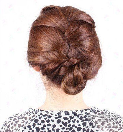 韩式发辫花芽发育历程精致OL模型