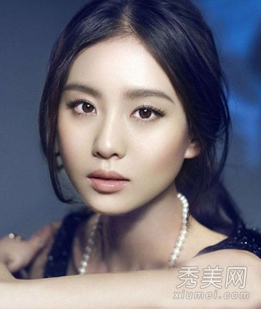 什么样的脸适合中部?方脸的女孩也很苗条。
