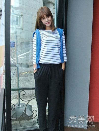 条纹夹克潮流搭配身材简约风格是最自然的